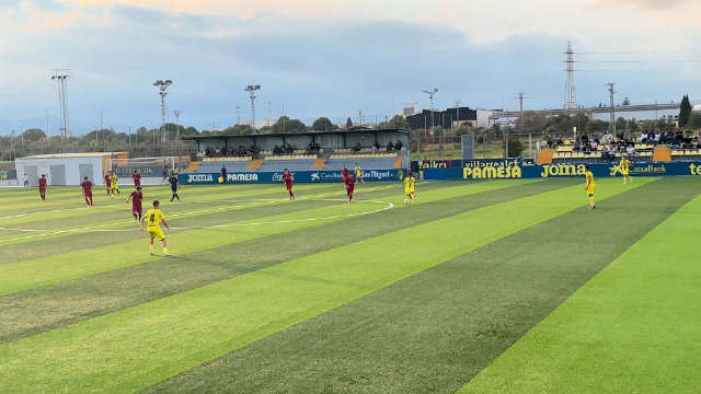 比利亚雷尔客场逆转，成功战胜对手