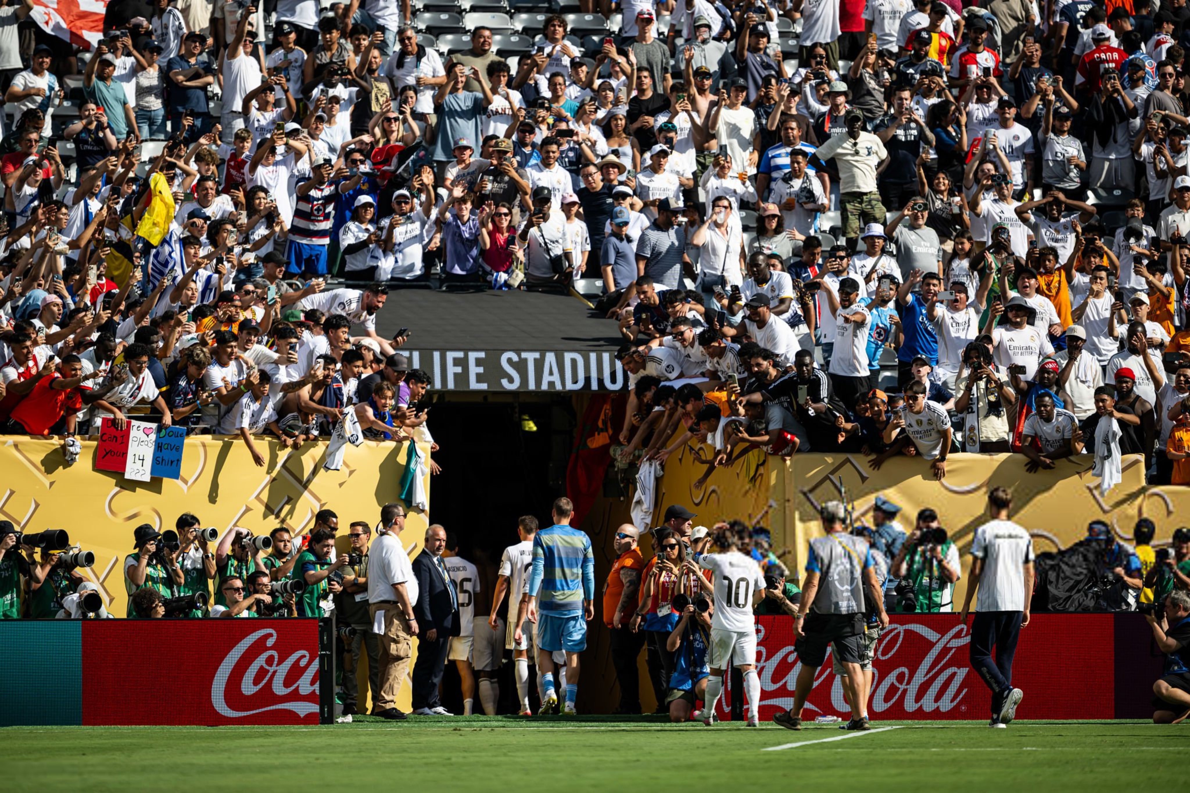 关于马德里竞技客场不敌，遭遇三连败！的信息