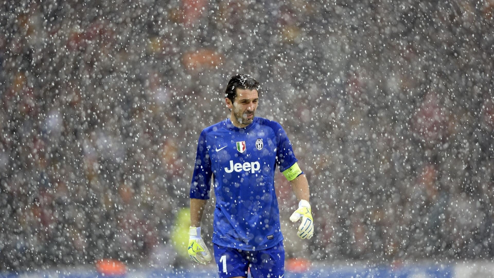 绿茵场外，篮球鏖战，当世界杯焦点战遇上雷霆骑士的宿命对决