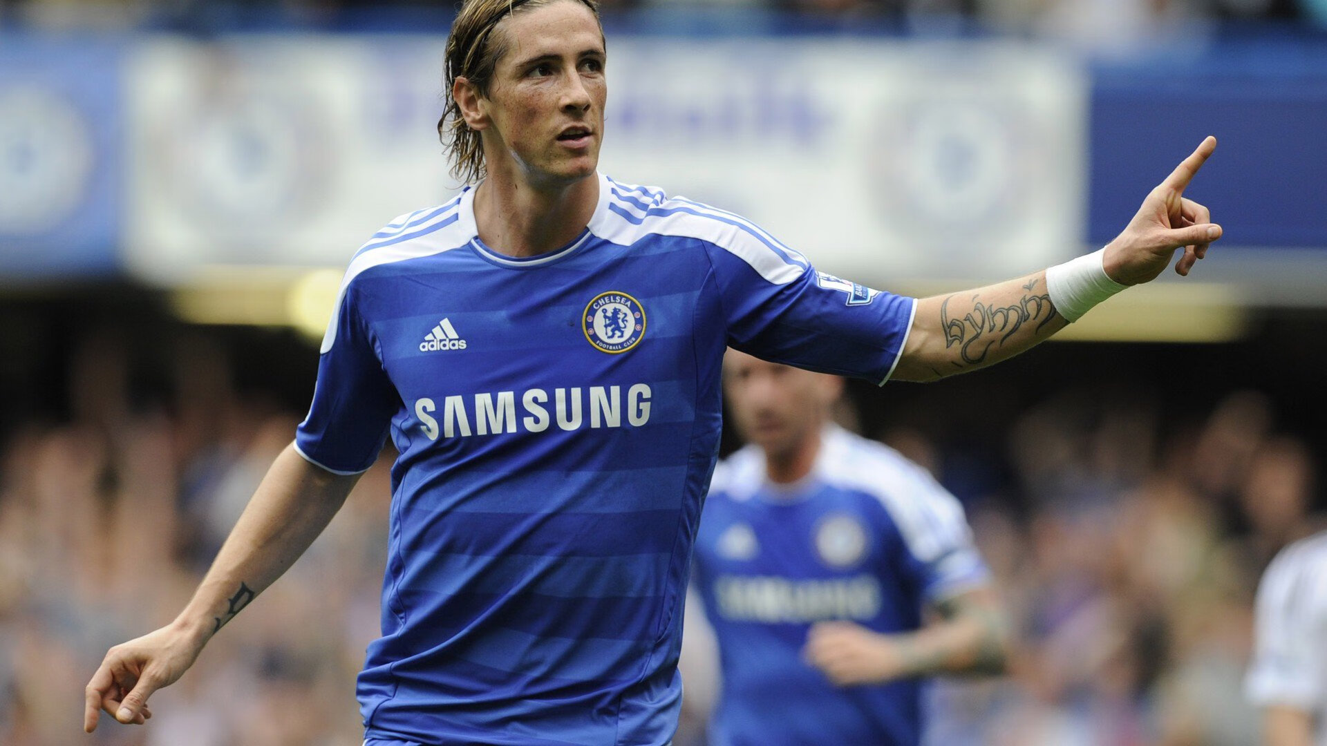 温网基因点燃拉沃尔杯，梅德韦杰夫的横扫美学与赛场革命